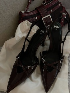 Zara f12 burgundy heels