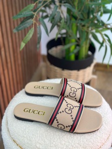 beige GUCCI slipper
