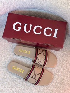 beige GUCCI slipper