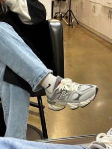 “Newbalance -9060   “Grey
