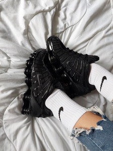 Nike Shox TL Shoes - Black