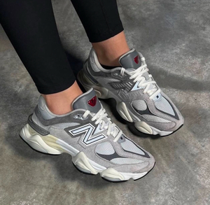 “Newbalance -9060   “Grey
