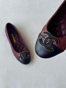 chanel Bordeaux bkack shoes
