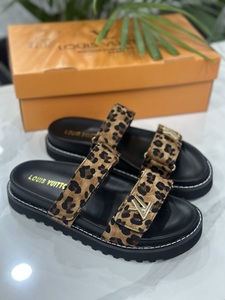Louis Vuitton slipper - tiger Lv