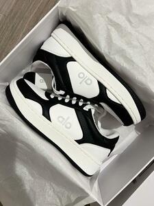 ALO RECOVERY SHOES - WHITE black