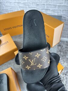 Louis Vuitton 2-Hazel Slipper