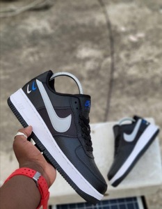 Nike Air Force  Women- White Grey
