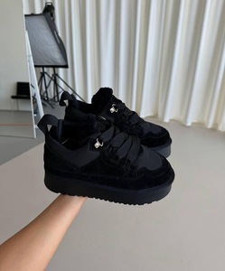UGG Lowmel Boot - black