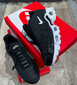 “ Nike AM Plus 2 “black white