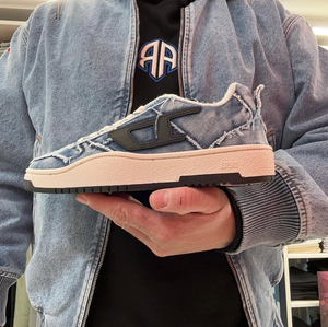 DEISEL SHOES jeans