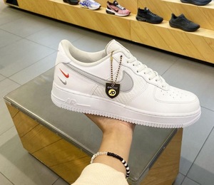 Nike AF1 white grey