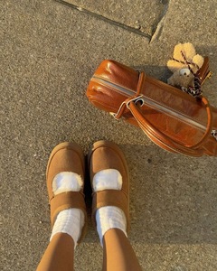 UGG Bea Mary Jane- brown Sandal