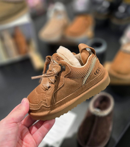 UGG Lowmel Boot kids - brown