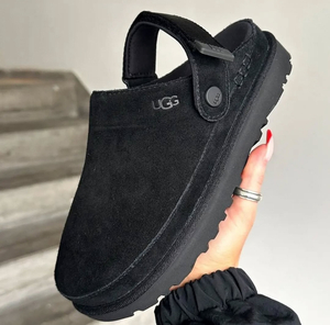 Ugg black