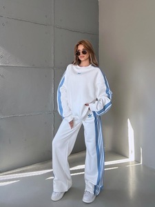 Suits adidas -white