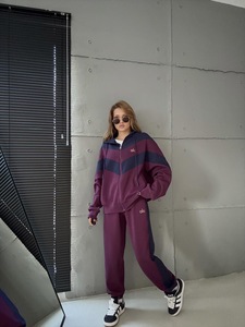Suits Alo -burgundy