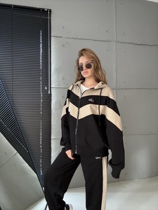 Suits Alo -balck beige
