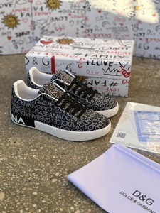Dolce & Gabbana black white