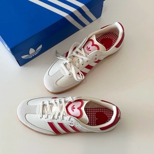Adidas Samba beige red