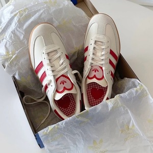 Adidas Samba beige red