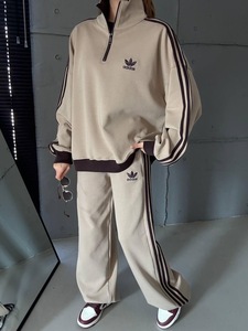 Suits Adidas -Beige and brown