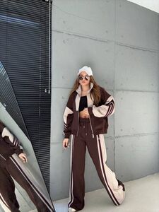 Suits ALO -beige brown
