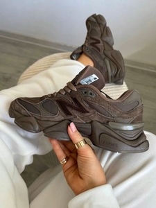 “Newbalance -9060   “Brown