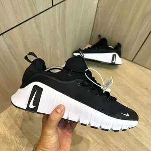 Nike Free Metcon 6  - black