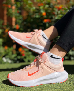 “Nike TR 14   “Pink