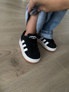 Adidas campus kids Black white