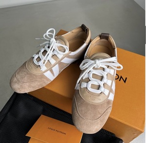 Louis Vuitton  khaki