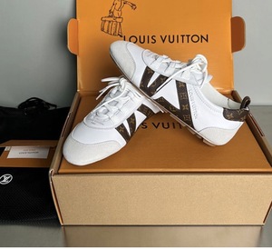 Louis Vuitton  white