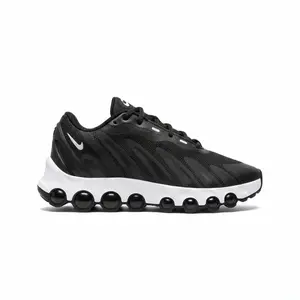Nike DN8 -  Black white