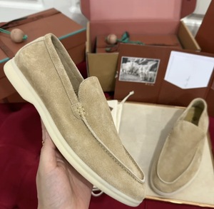 Loro Piana -  beige