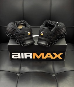 Nike DN8 -  Black white