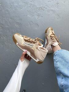 Dolce & Gabbana beige