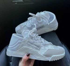 Dolce & Gabbana white
