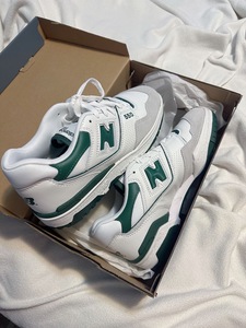 NEW BALANCE 550 - white green