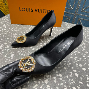 Louis Vuitton Heels - Black