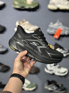 Skechers GOrun SHOES - BLACK Silver