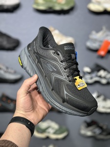 Skechers GOrun SHOES - BLACK gray