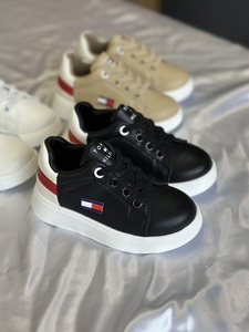 TOMMY kids black