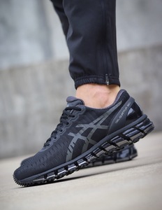 ASICS GEL-QUANTUM 360 black