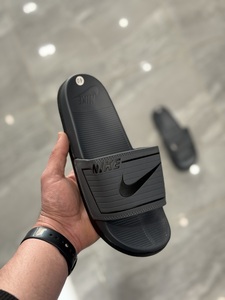 Nike Slipper - grey black