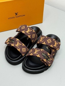 Louis Vuitton slipper - brown