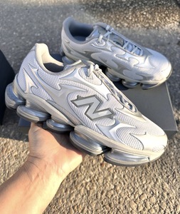 Newbalance -2000   grey