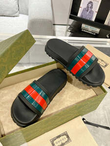 Men's GUCCI Slipper -Black