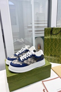 GUCCI  chunky - Nevy White