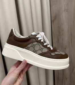 GUCCI  chunky - Brown White
