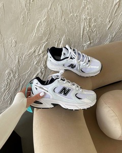 New Balance 530 white Nevy